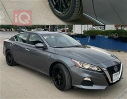 نيسان ألتيما